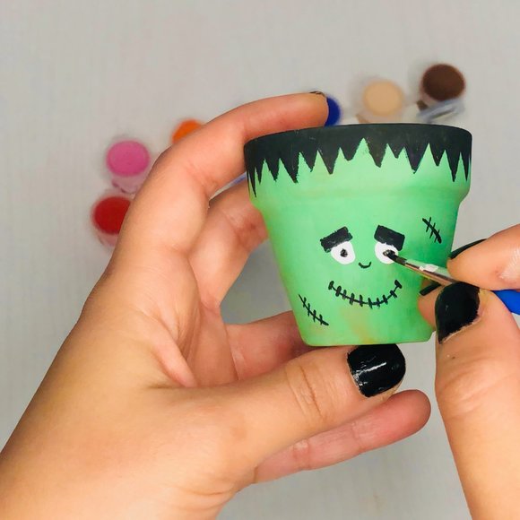 Halloween DIY Clay Kit - Picture 10 of 14